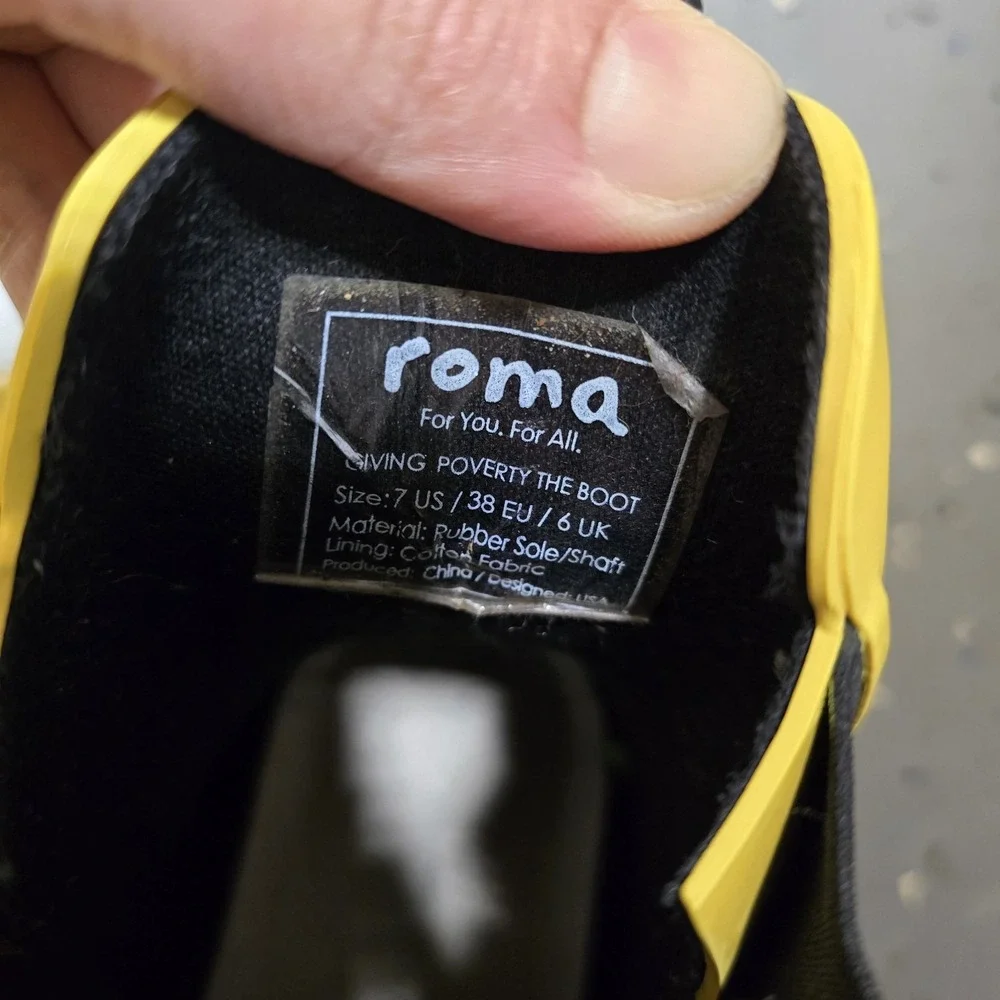 ROMA‎ Boots Women's Chelsea Rain Boots Yellow Rubber Ankle Booties Size 7 US...
